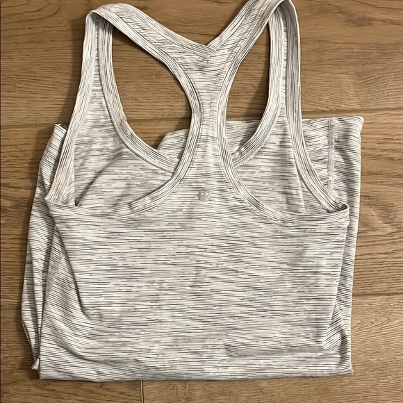 Lululemon Cool Racerback - Picture 4 of 4